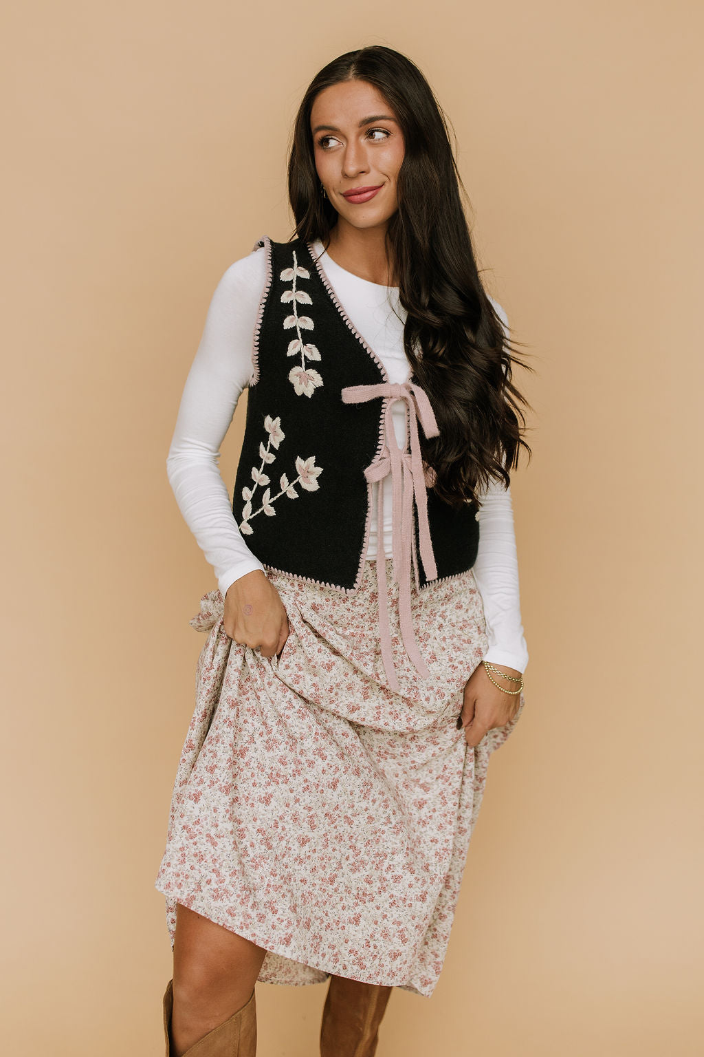 FINAL SALE - Georgia Floral Embroidered Vest in Black