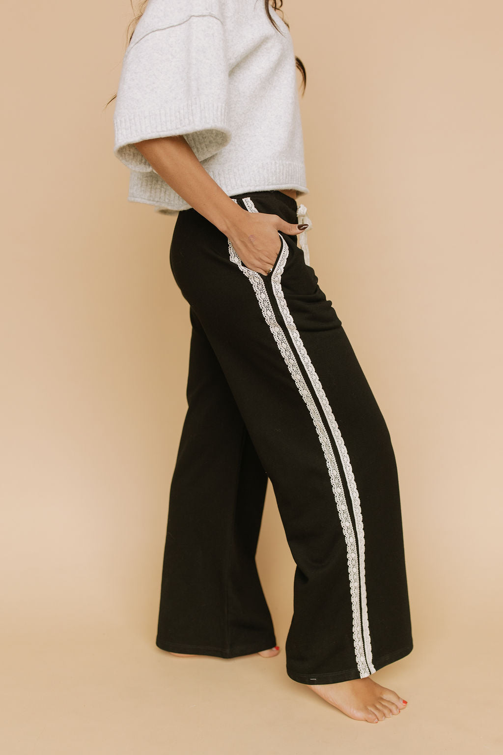 Lacy Days Sweatpants in Black