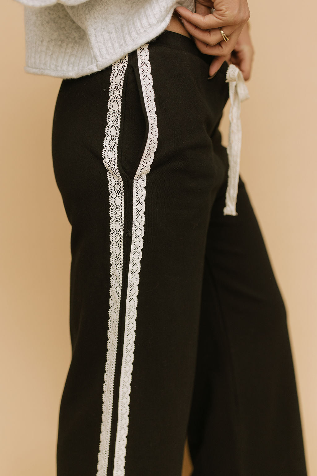 Lacy Days Sweatpants in Black