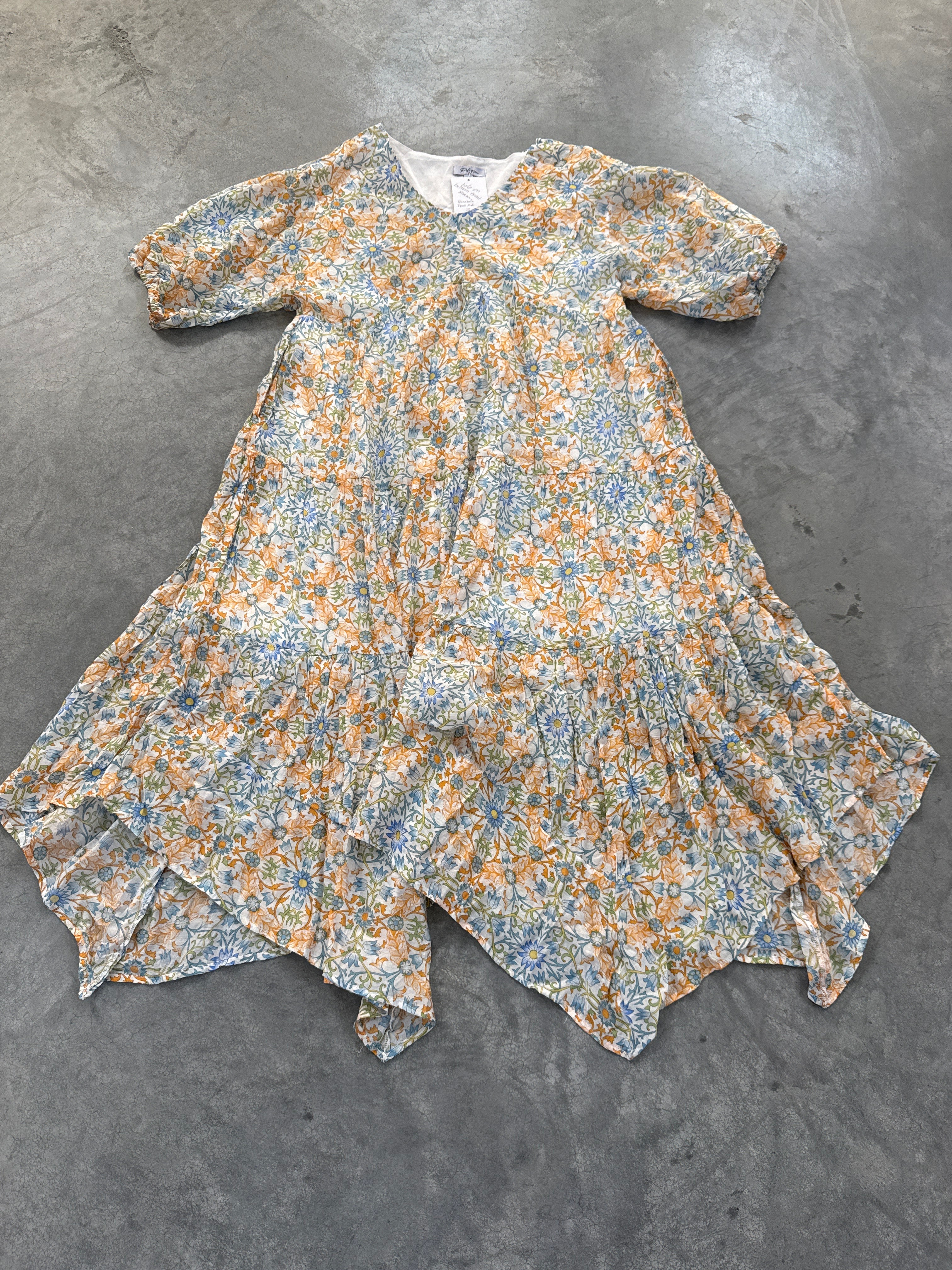 FINAL SALE - FLAWED Elizabeth Floral Midi - Large
