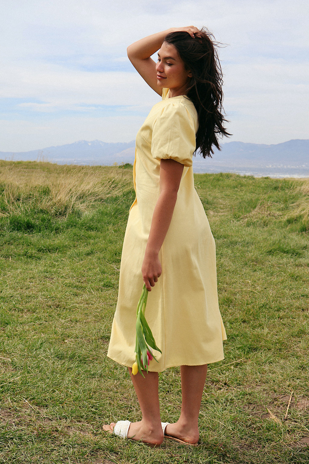 Sunnie Midi in Butter Yellow