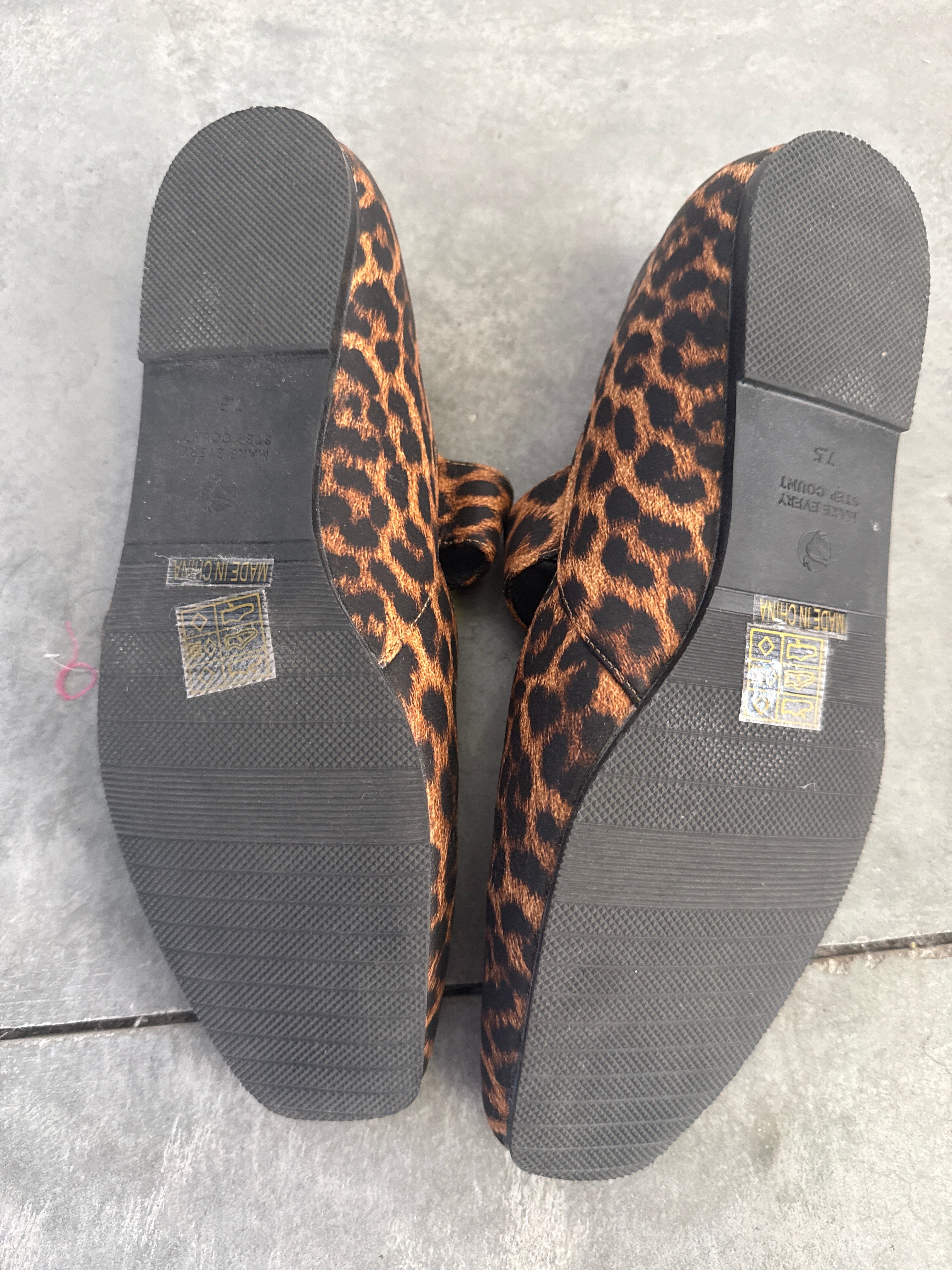 FINAL SALE - FLAWED Oasis Flats Leopard Print - 7.5