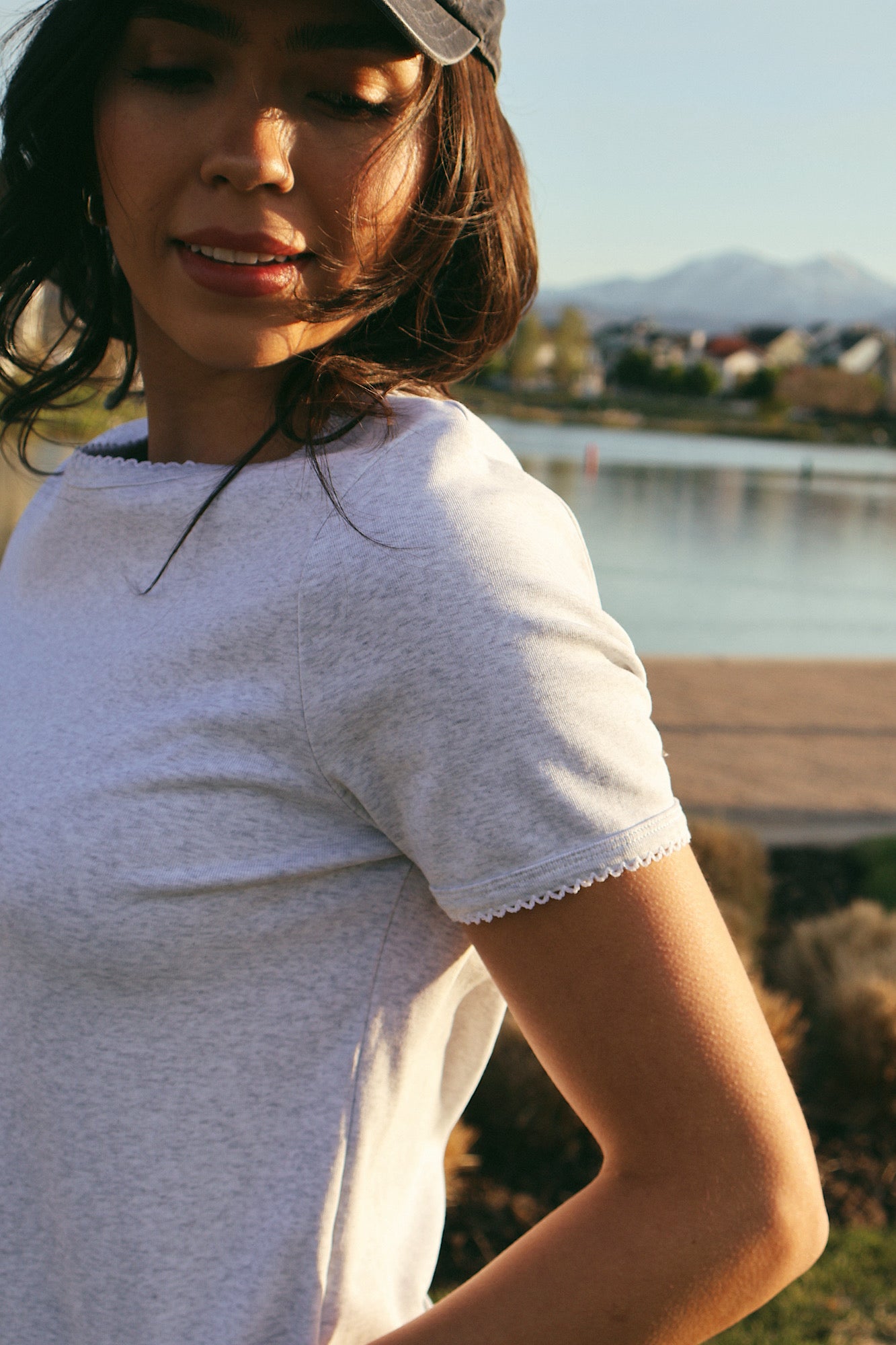 Scallop Edge Basic Tee in Grey Secondary image