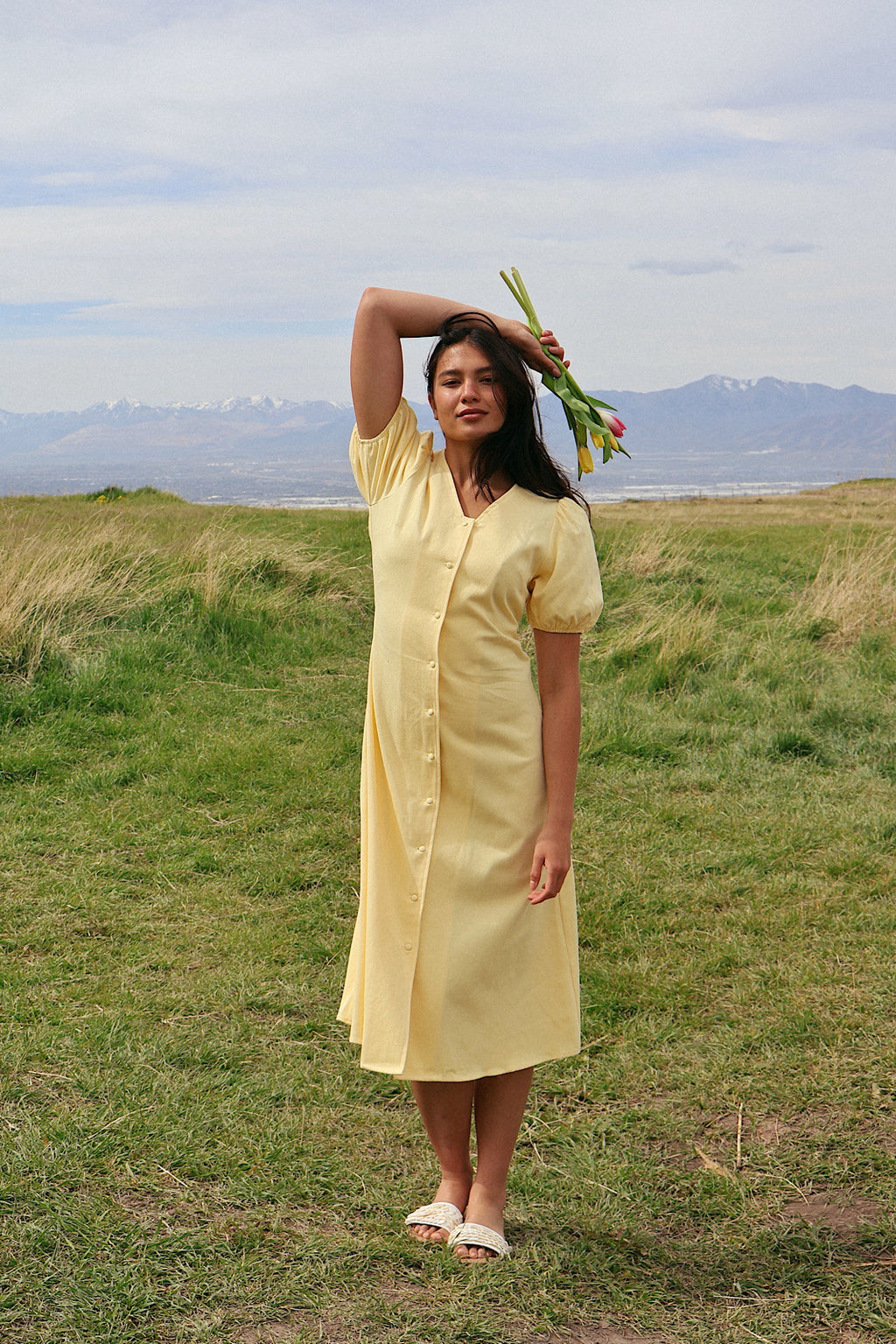 Sunnie Midi in Butter Yellow