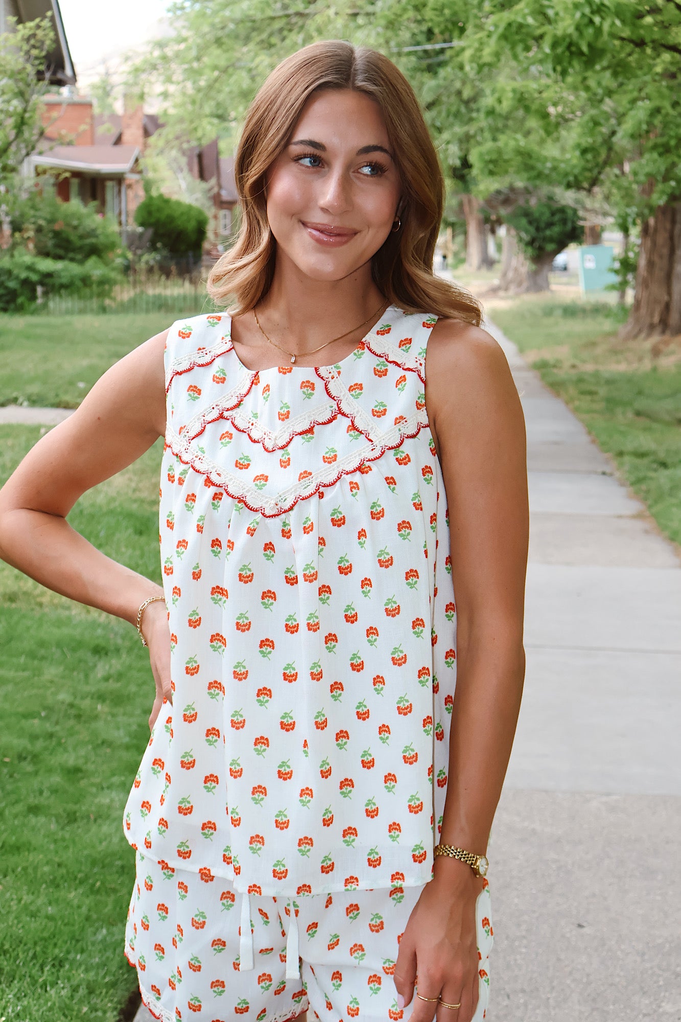 Flora Scalloped Tank Main image