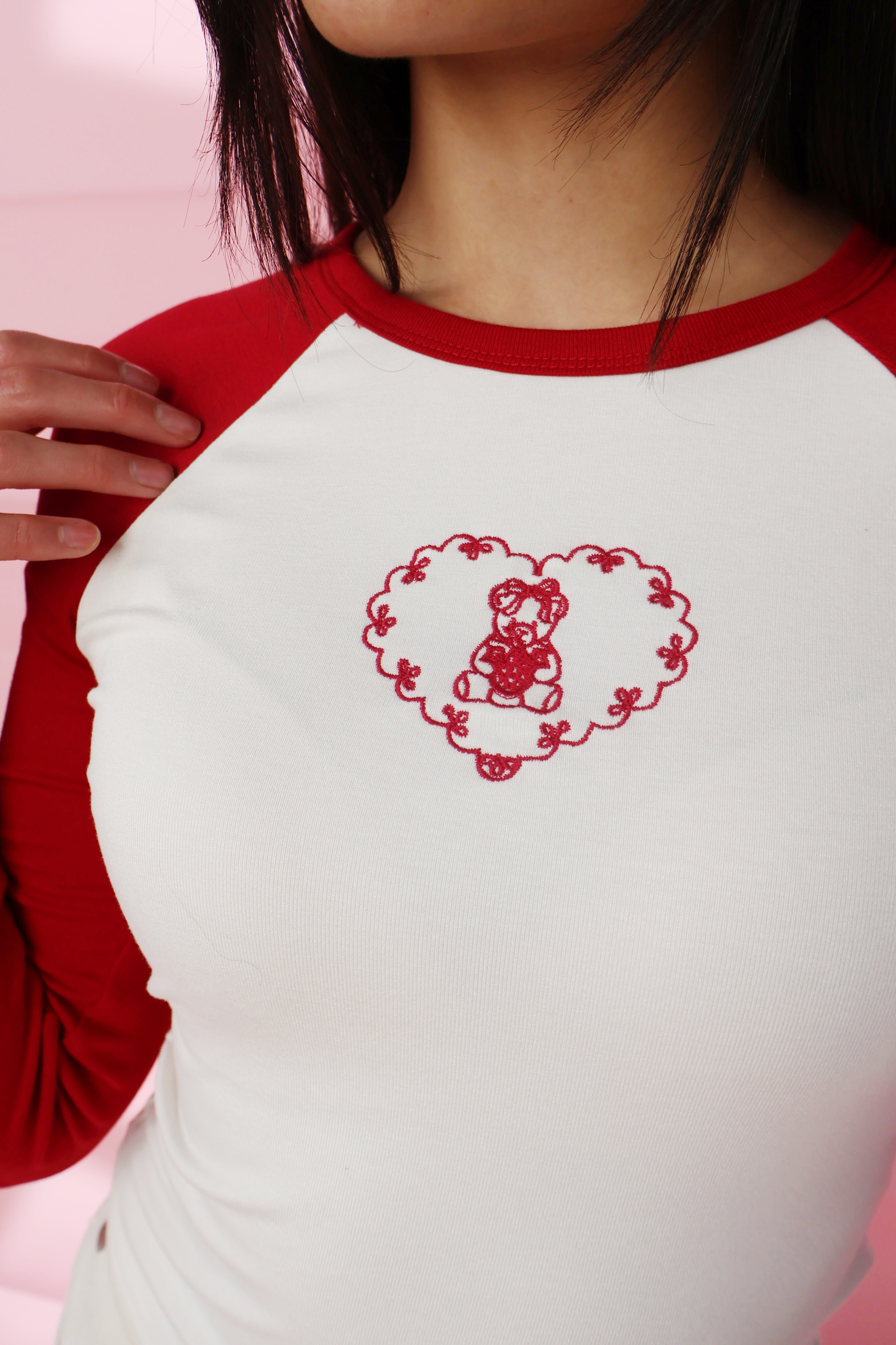 FINAL SALE - Teddy Embroidered Raglan Tee Secondary image
