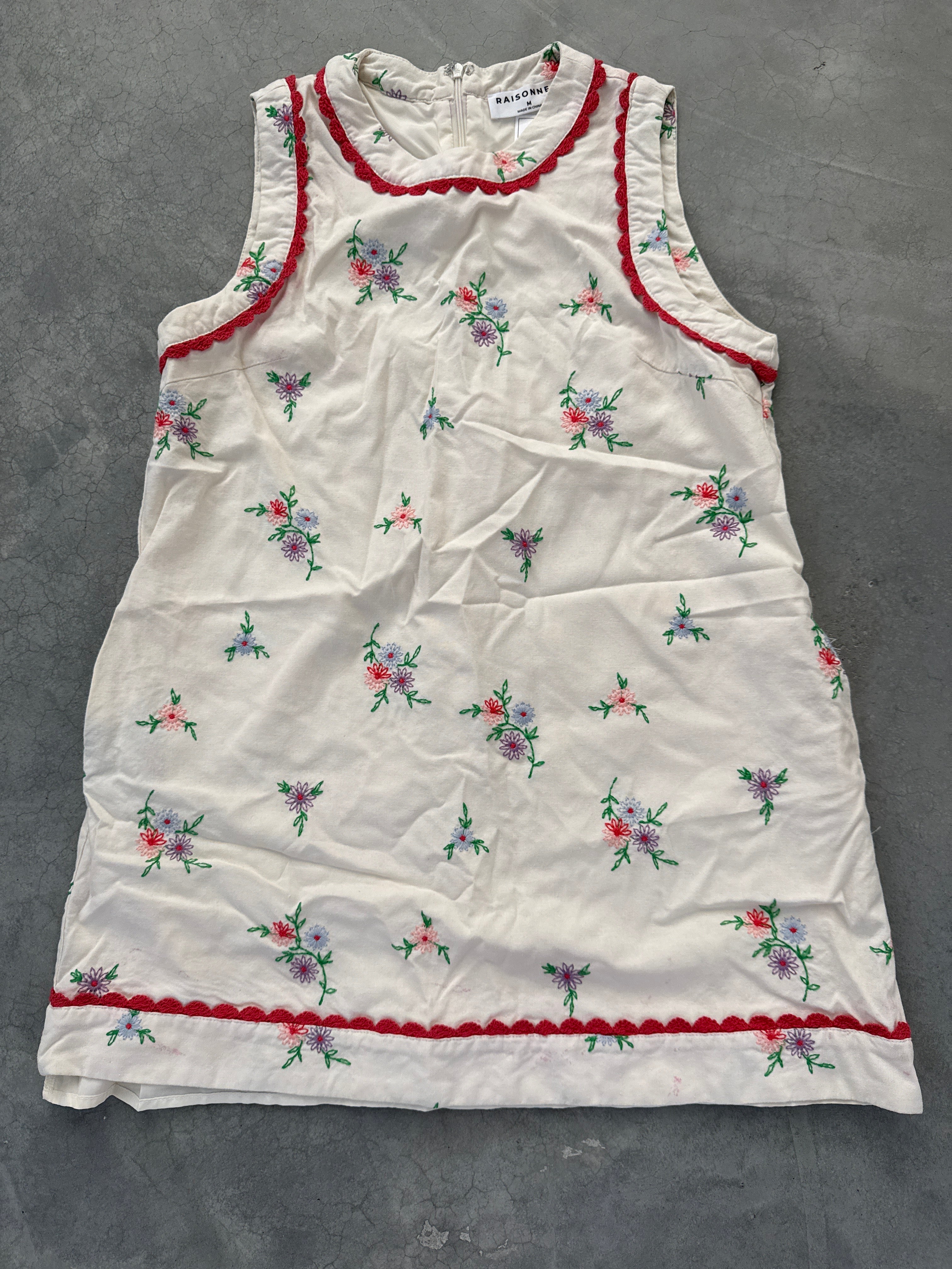FINAL SALE - FLAWED Poppy Floral Embroidered Dress - Medium