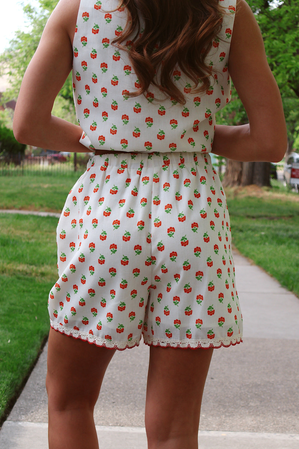 Floral Scalloped Shorts