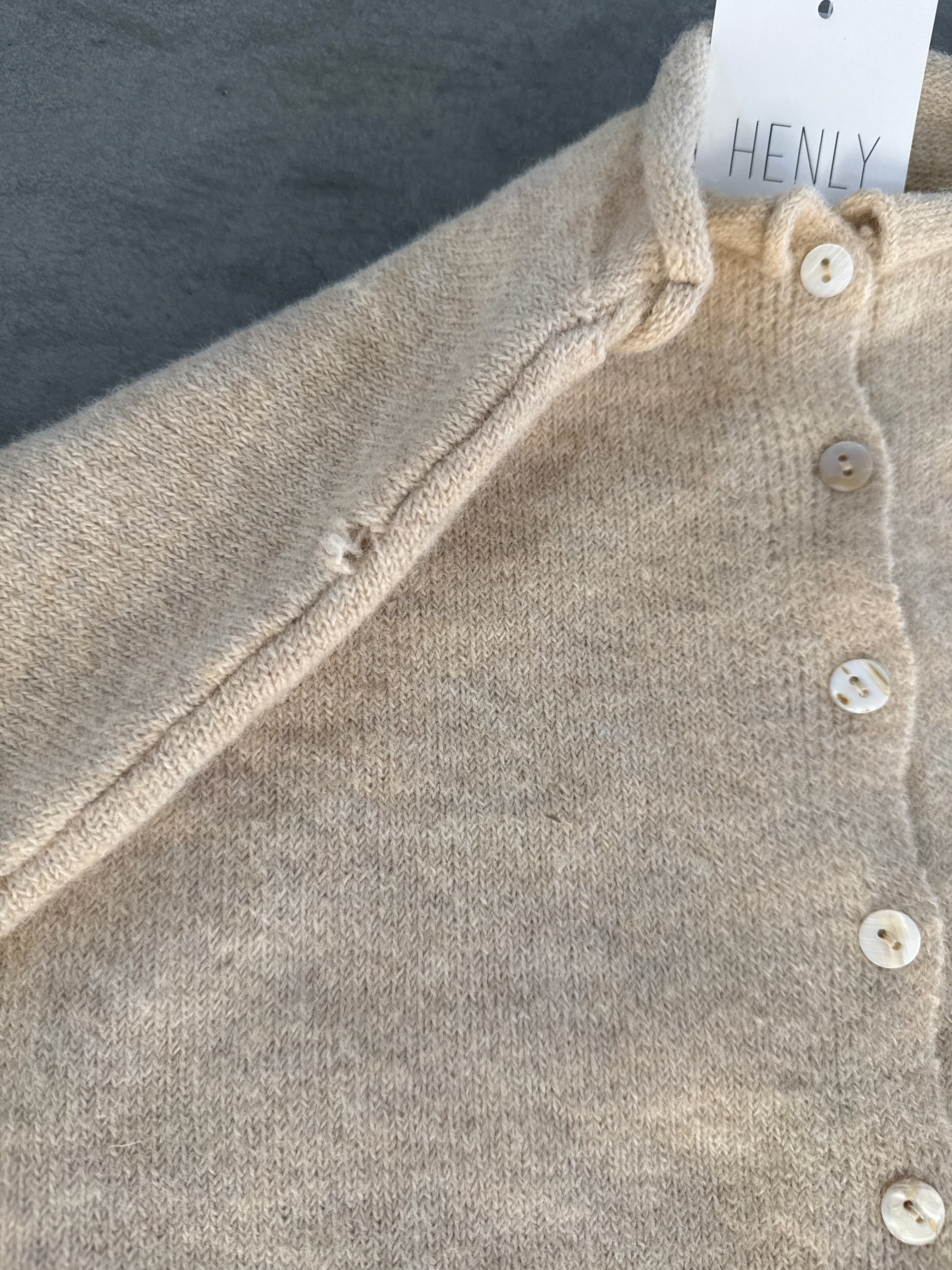 FINAL SALE - FLAWED Piper Cardigan in Cream - Medium