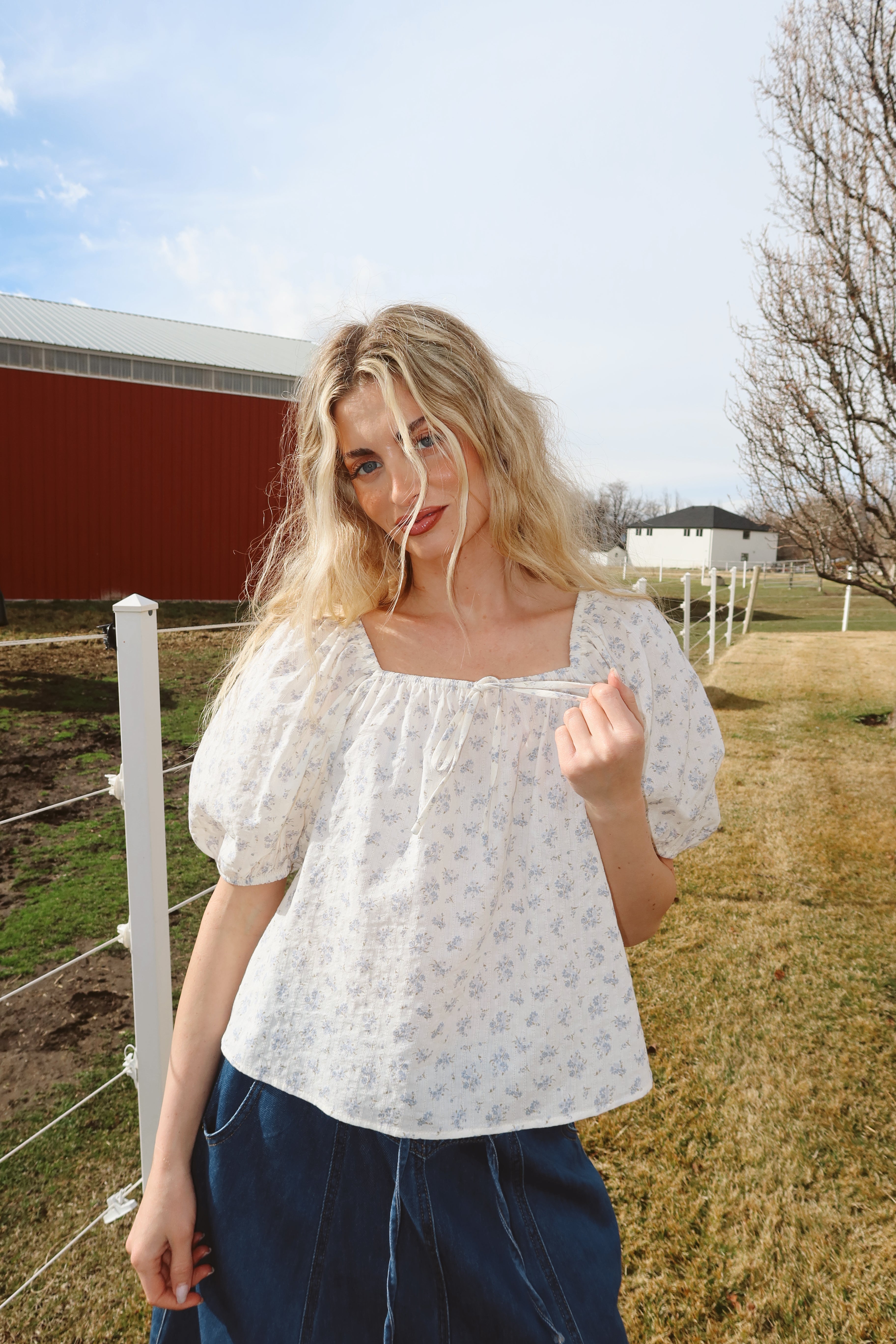 Rosebud Floral Blouse Secondary image