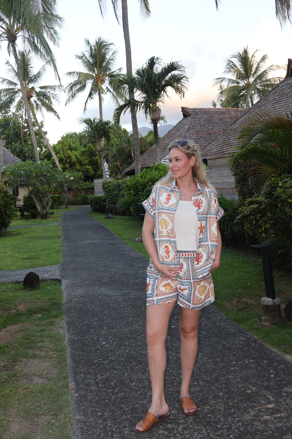 FINAL SALE - Under The Sea Button Down Top