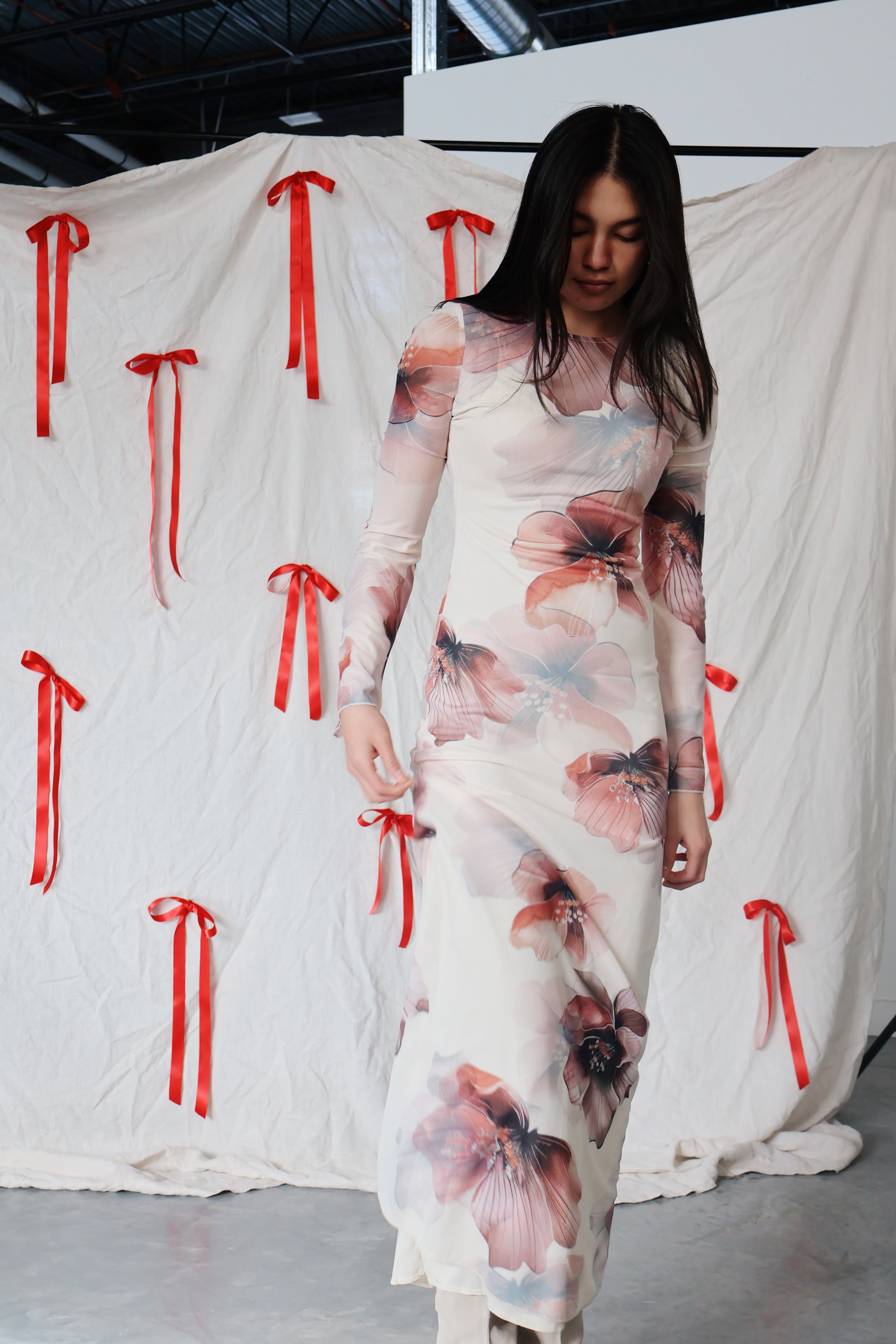 FINAL SALE - Ariana Mesh Maxi in Ivory
