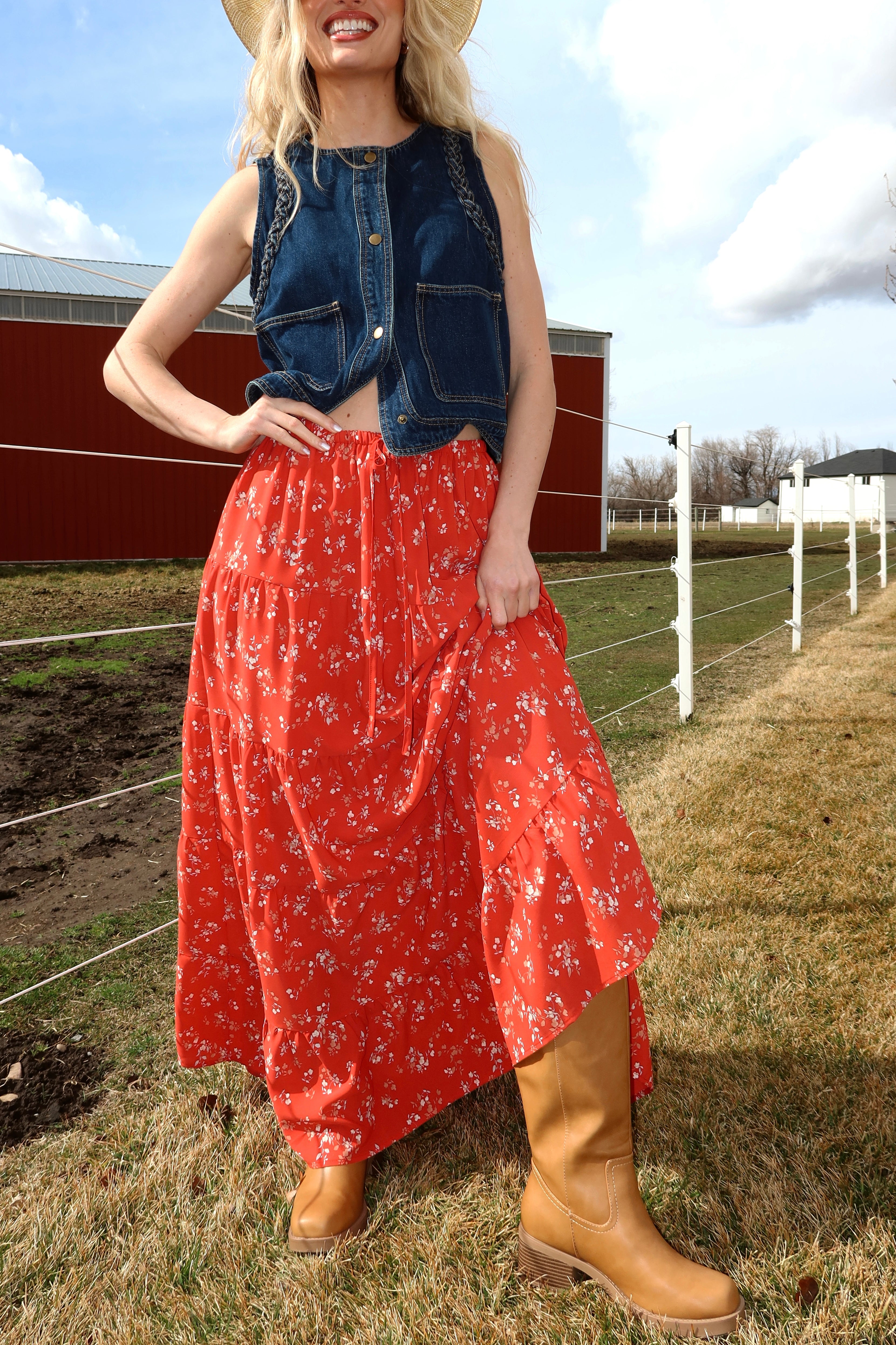 Dahlia Floral Maxi in Red Main image