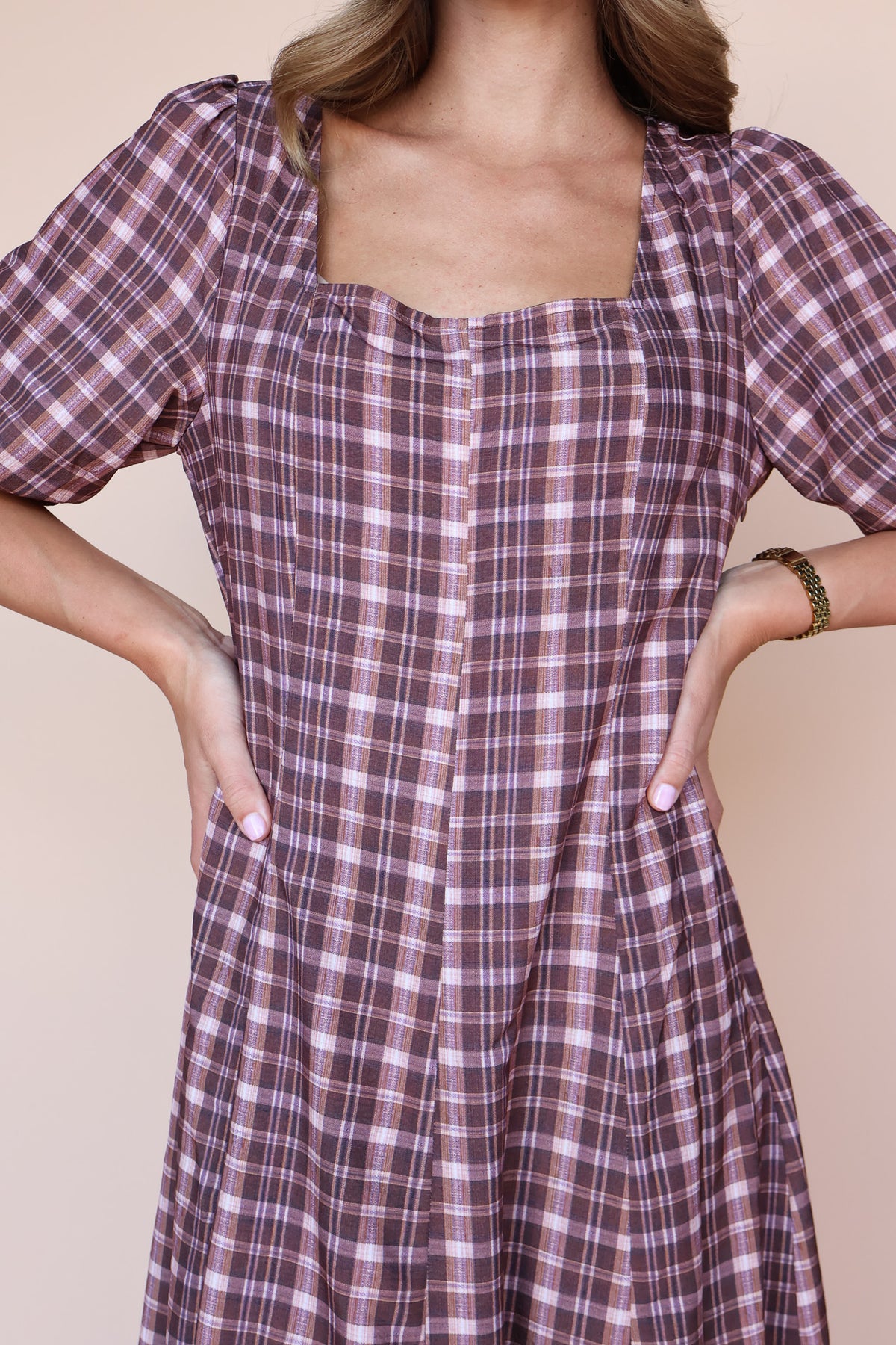 Bria Plaid Midi in Marsala
