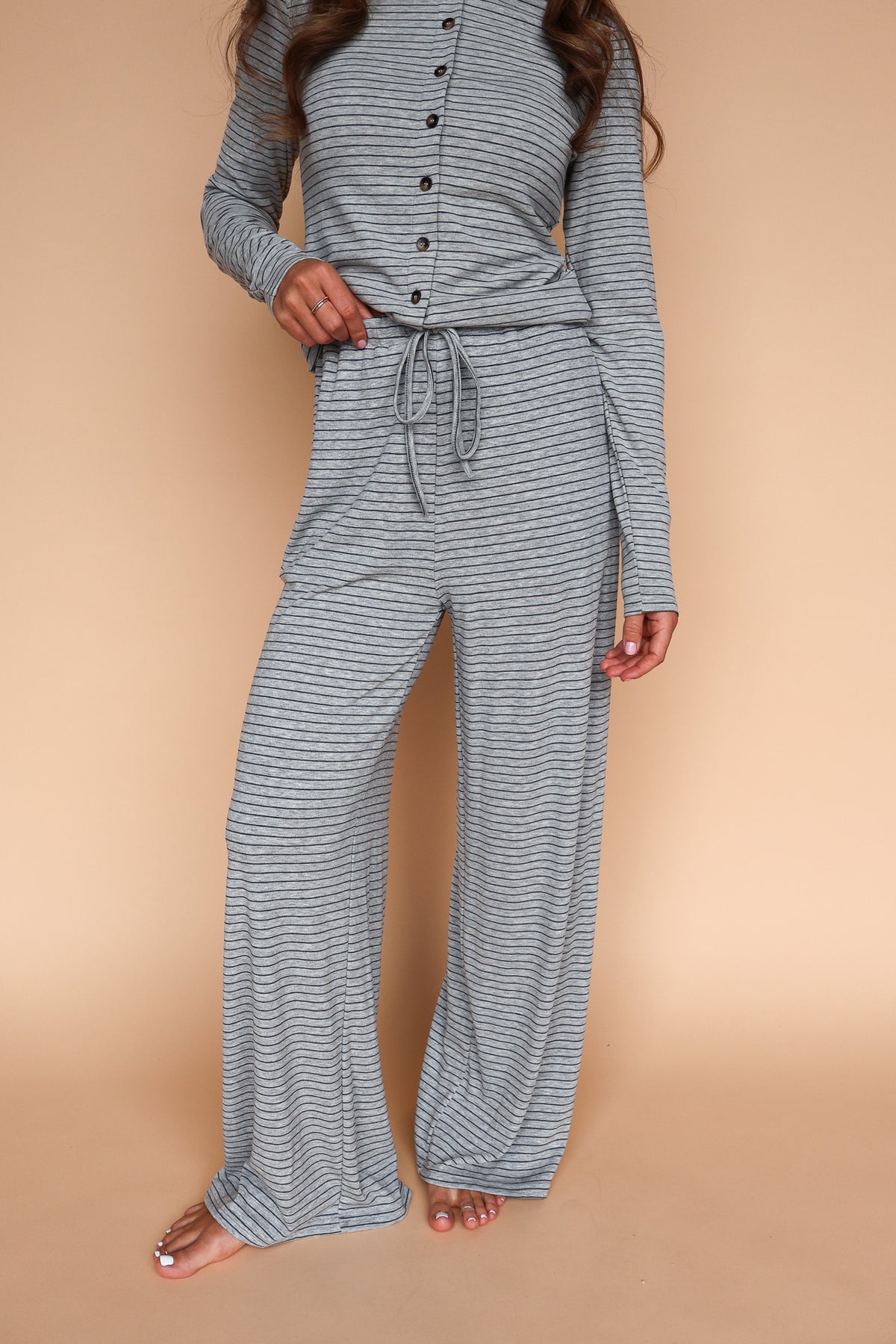 Lauren Stripe Pants in Grey