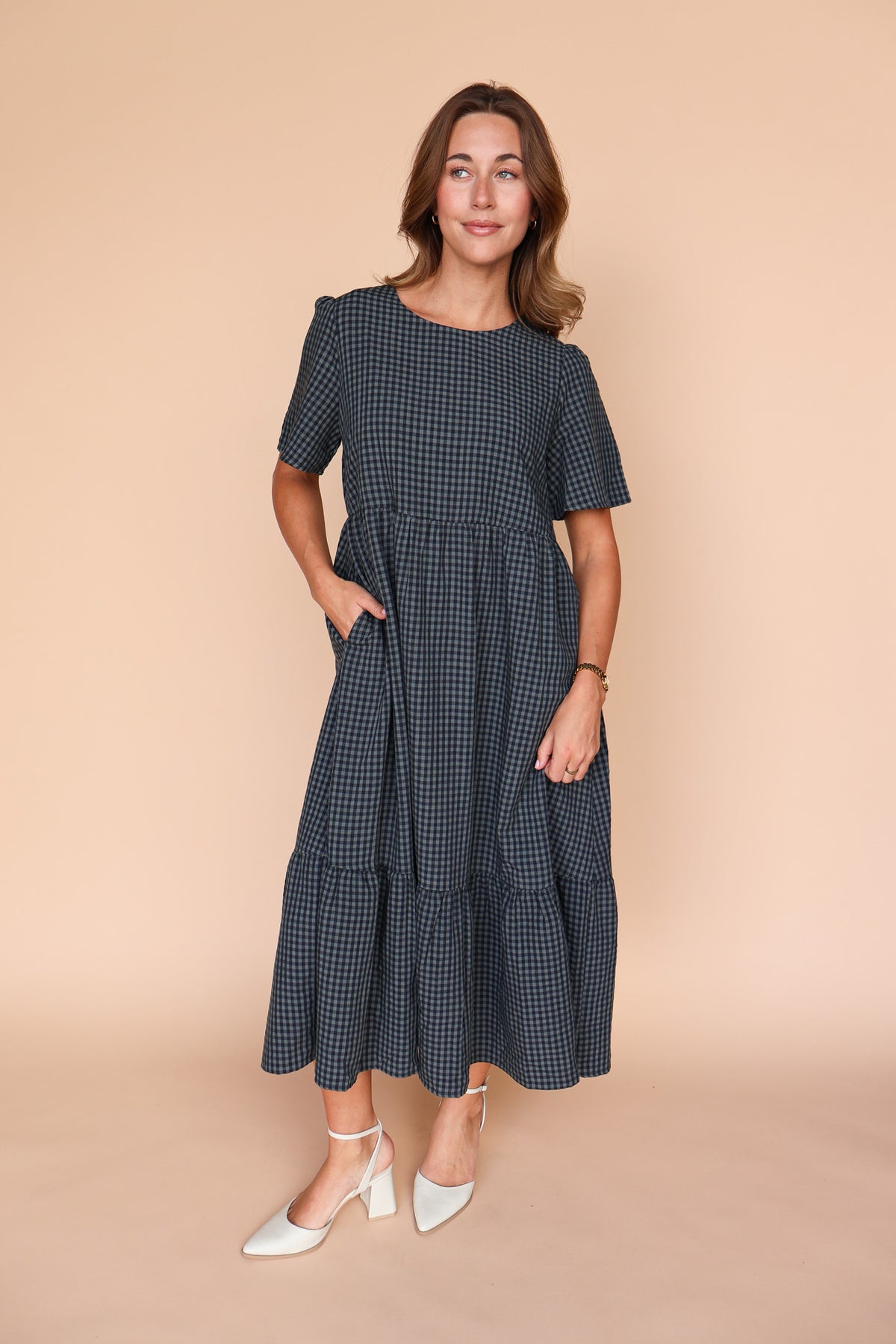 Lane Gingham Midi in Charcoal