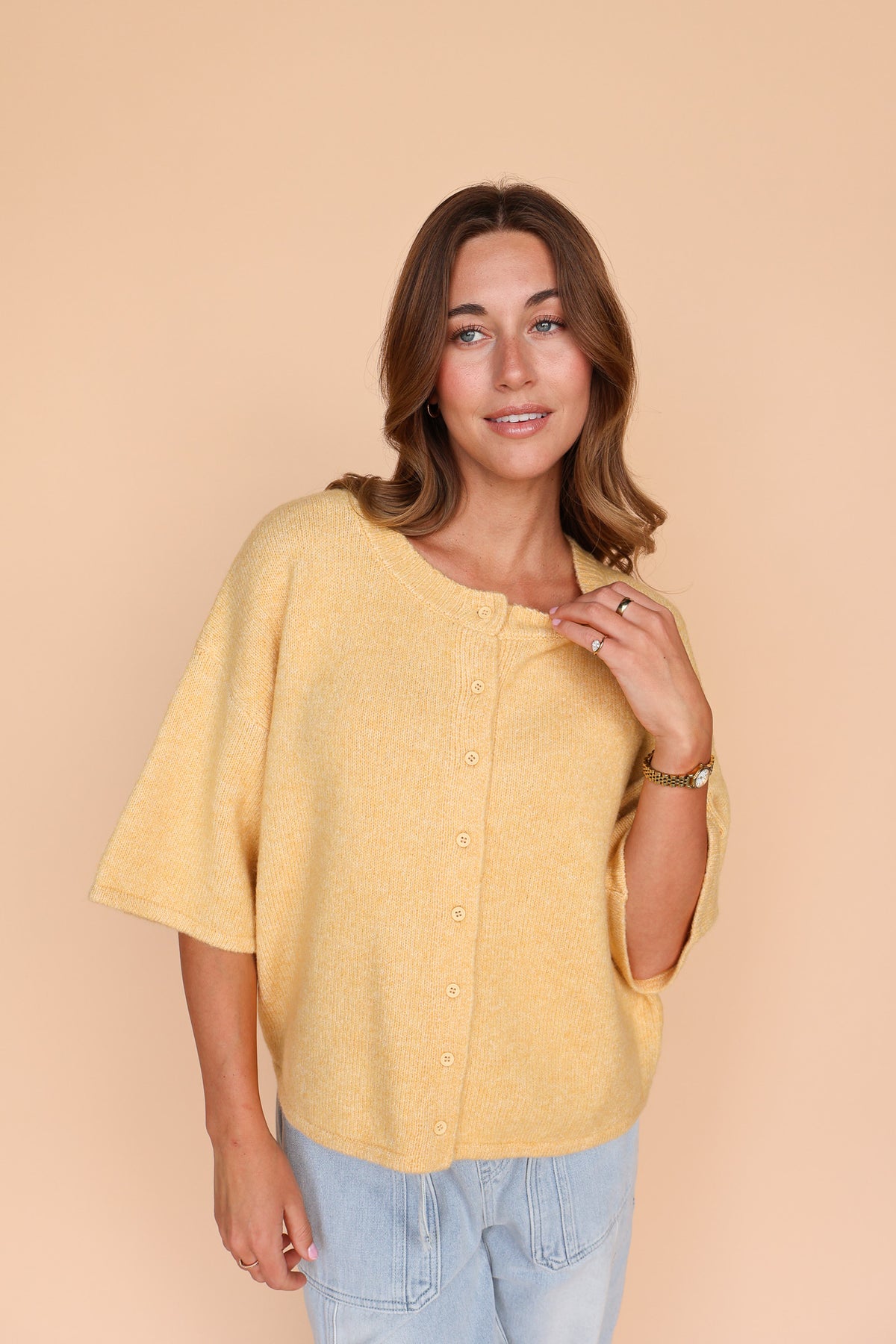 Nina Short Sleeve Cardi in Butter