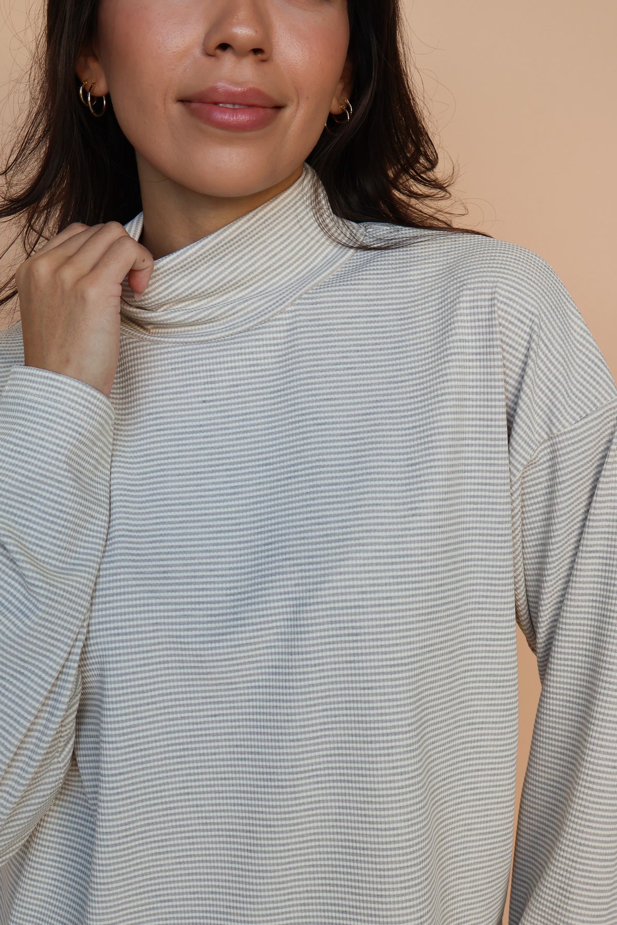 Parker Ribbed Stripe Turtleneck in Oat