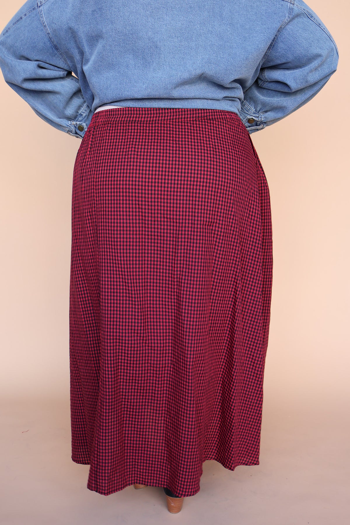Sutton Gingham Skirt in Berry Red