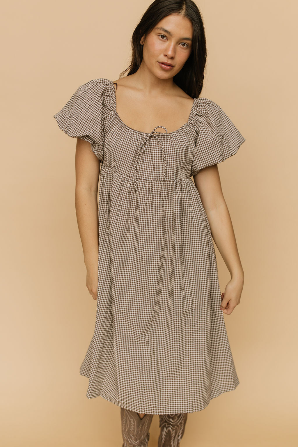 Elora Gingham Midi in Brown