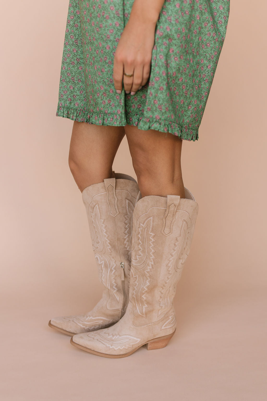 Tess Boots in Beige