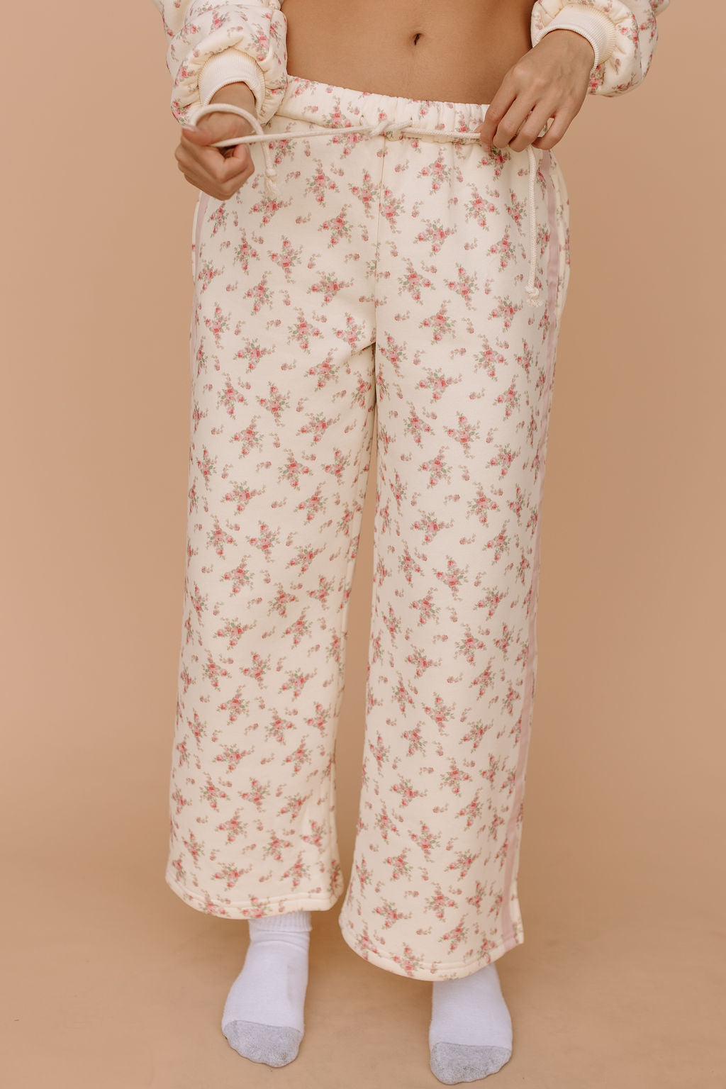 Kira Floral Sweatpants