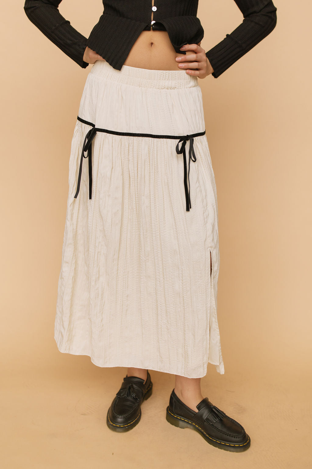 FINAL SALE - Etta Velvet Bow Skirt Main image