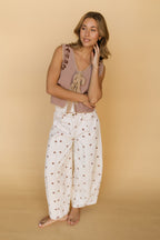 Dotted Barrel Jeans in Brown
