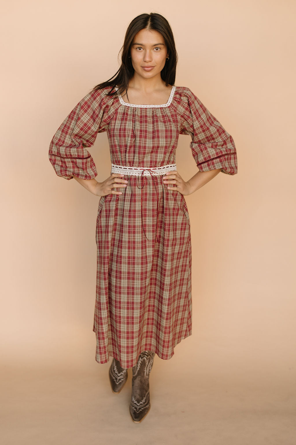 Madison Plaid Midi in Red