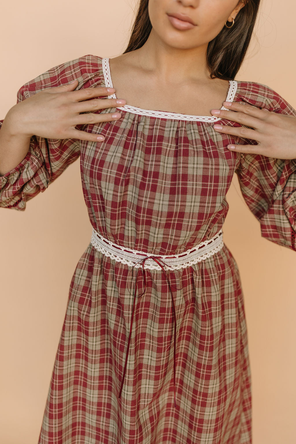 Madison Plaid Midi in Red