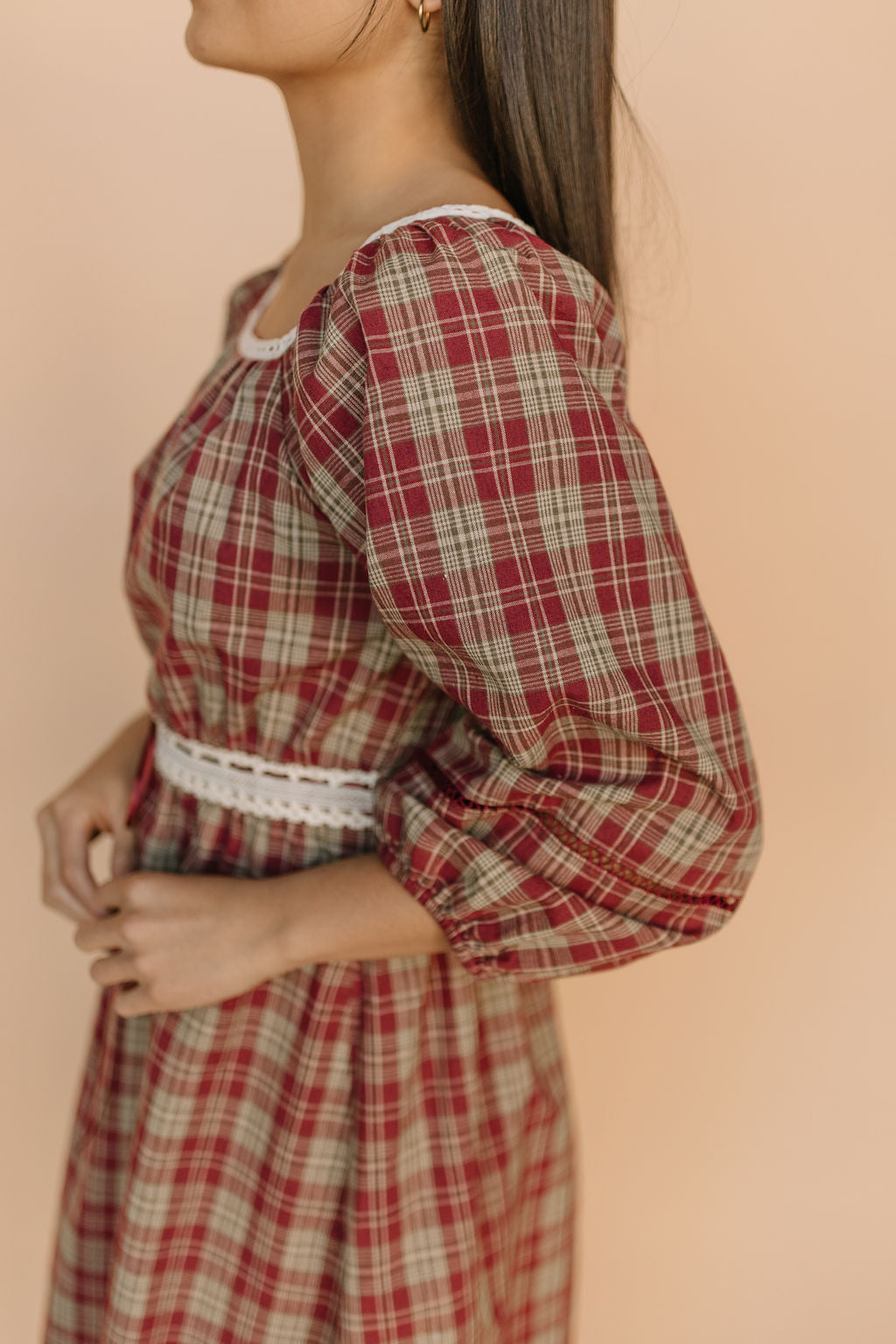 Madison Plaid Midi in Red