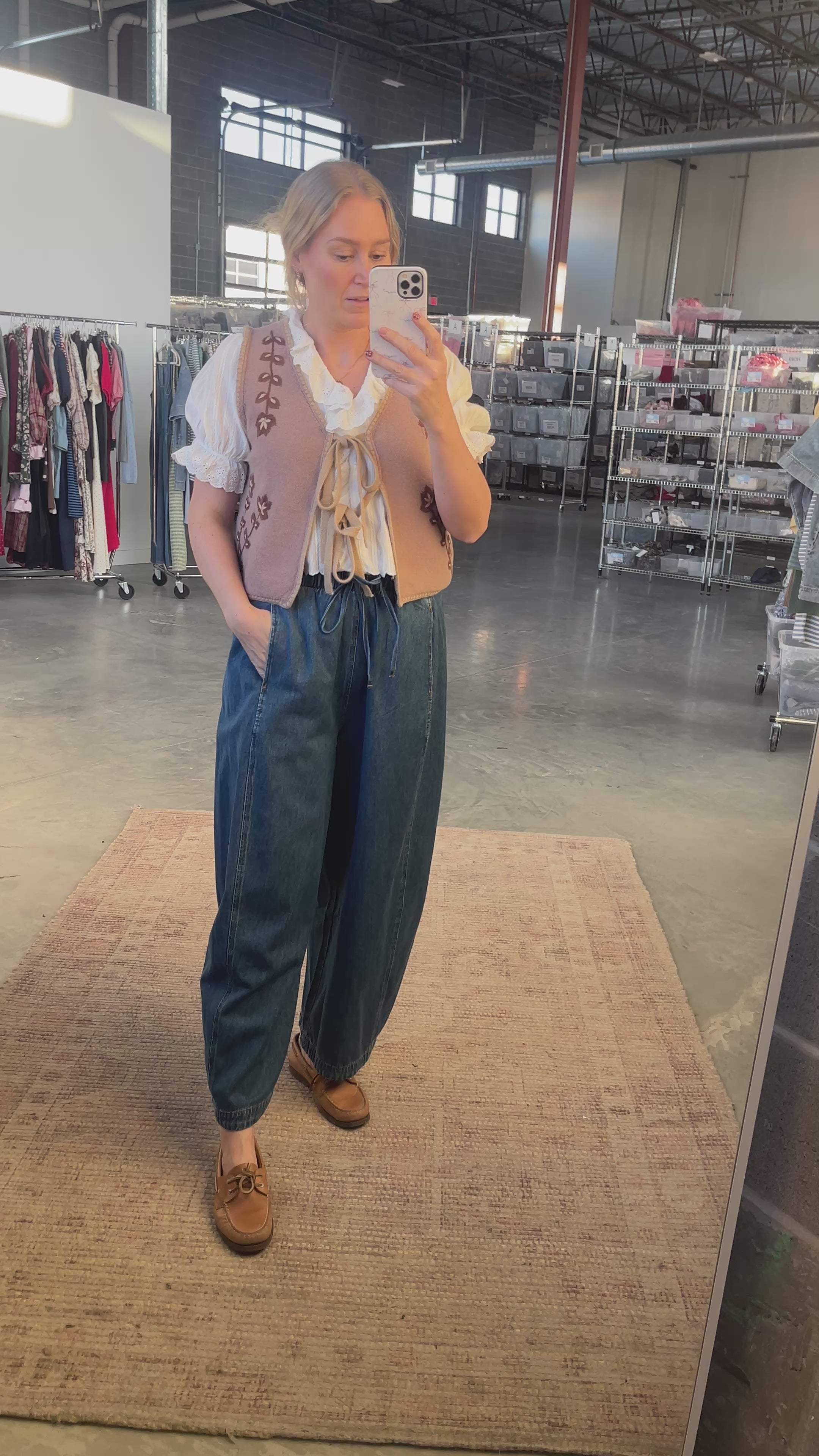Brooke Barrel Jeans in Medium Wash