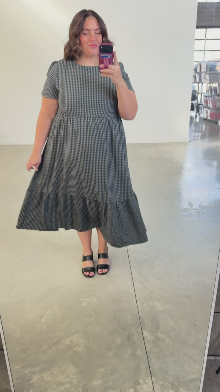 Lane Gingham Midi in Charcoal
