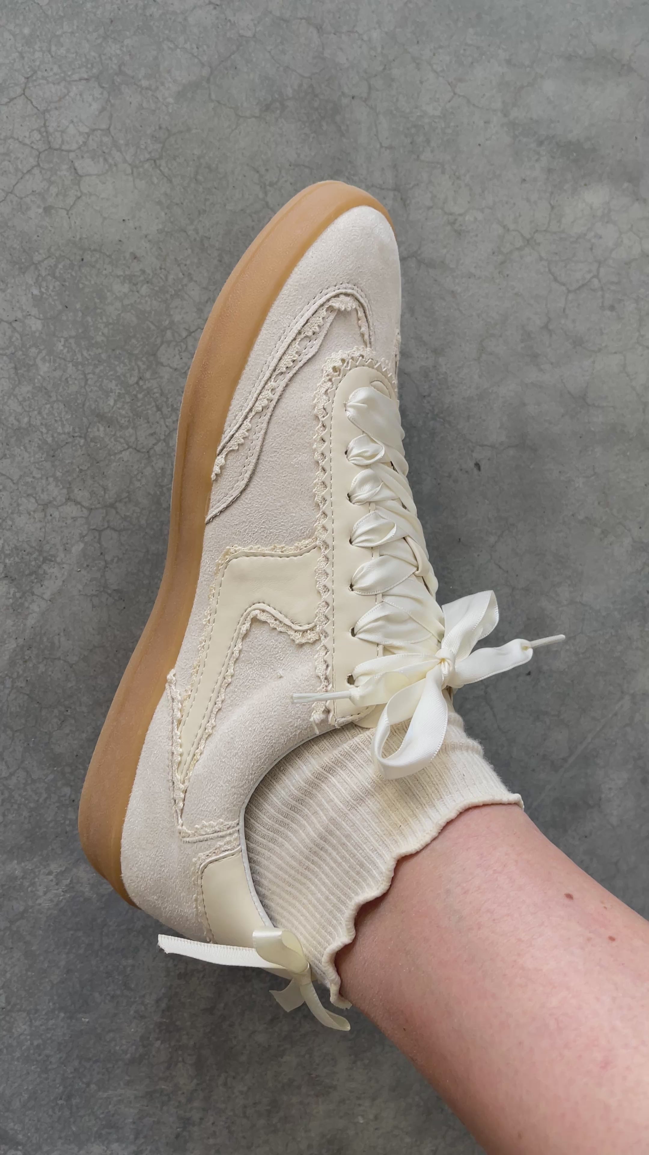 Destiny Lace Sneakers in Ivory