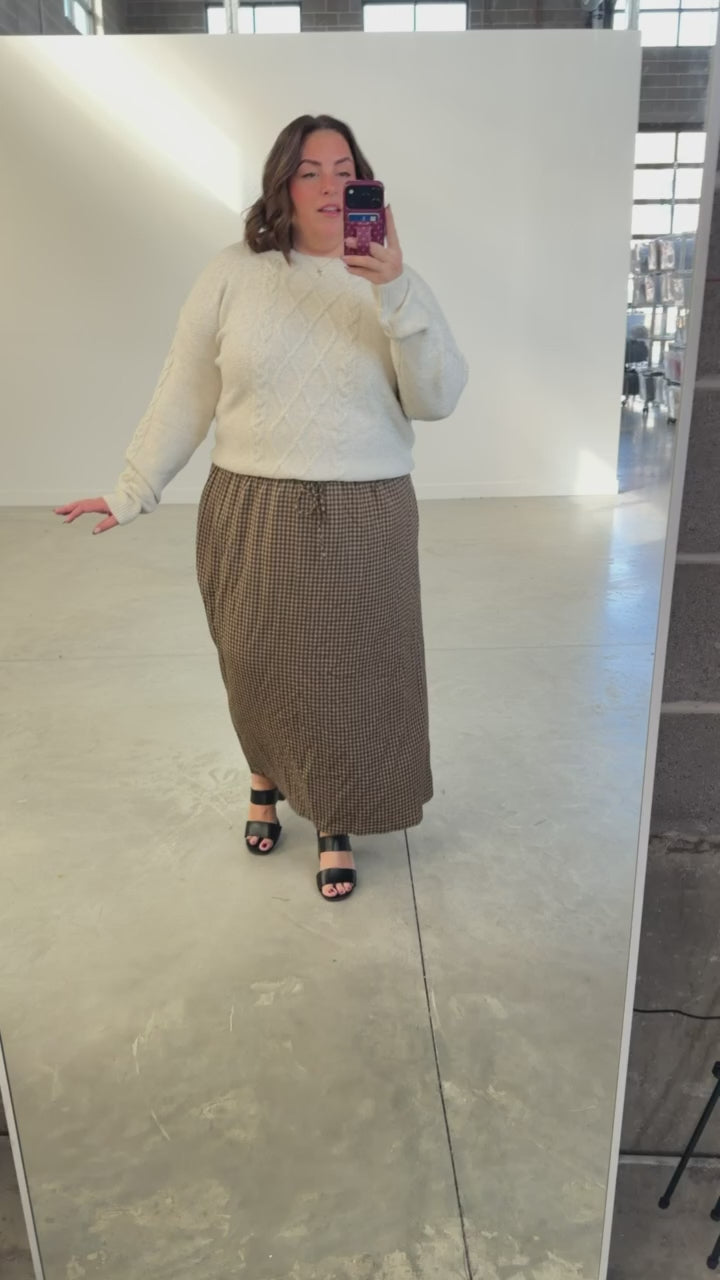 Rory Cable Knit Sweater in Oatmeal