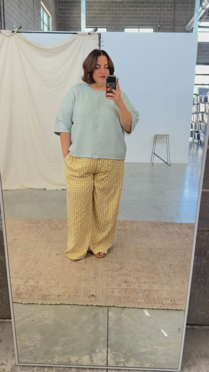 Nina Short Sleeve Cardi in Blue